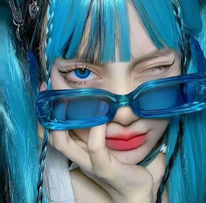 闺蜜群三人群头像一人一张可爱真人版欧美女生图片 6张