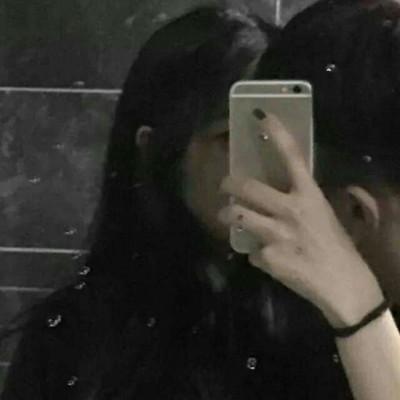 情侣头像黑色系一对的图片 情侣头像双人黑色系图片大全 20张
