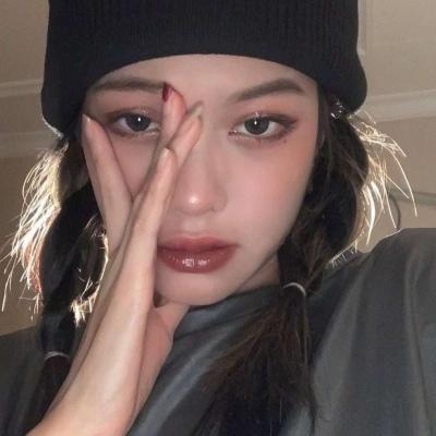 真人女头像ins高级质感遮脸 头像女ins高级质感成熟 20张