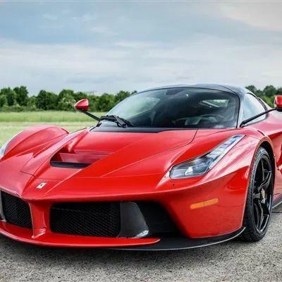 跑车微信头像图片大全 跑车微信头像图片大全霸气 20张