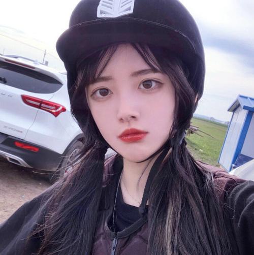 网图美女真实头像 网络美女真实图片头像大全 20张