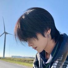 狼尾头像男生真人 狼尾帅气男生头像真人图片大全 19张