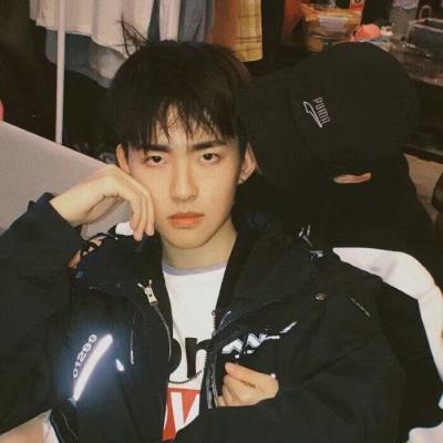 男生头像露脸图片大全 微信男生头像图片霸气 20张