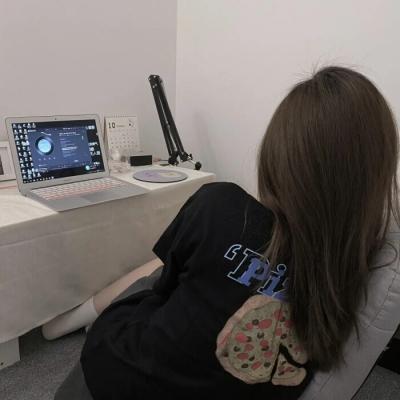 头像女不露脸高冷图片真人 头像图片不露脸女高冷 20张