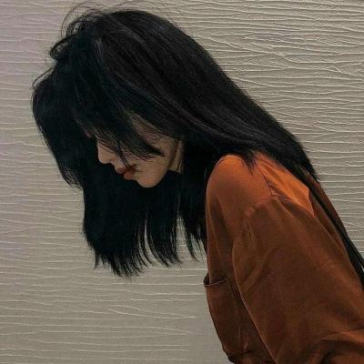 头像丧女真人图片大全 头像丧女真人图片可爱 20张