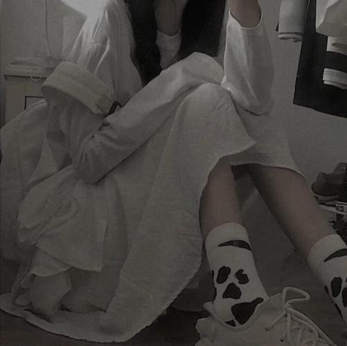 丧气女生头像真人 丧气女生头像真人图片高清 20张