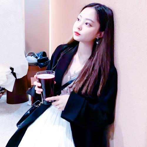 比较勾人的女生头像 比较勾人的女生头像图片大全 20张