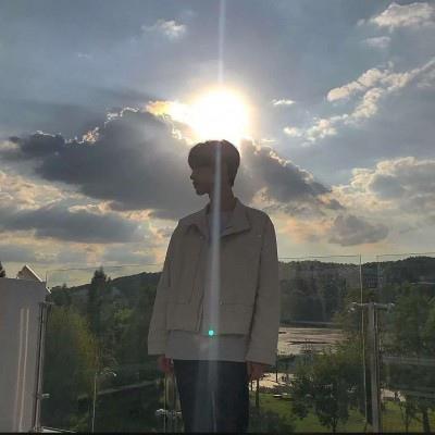 头像男干净阳光图片大全 阳光男头像干净帅气 20张