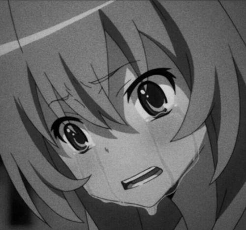 伤感头像卡通 卡通伤感图片大全头像 20张